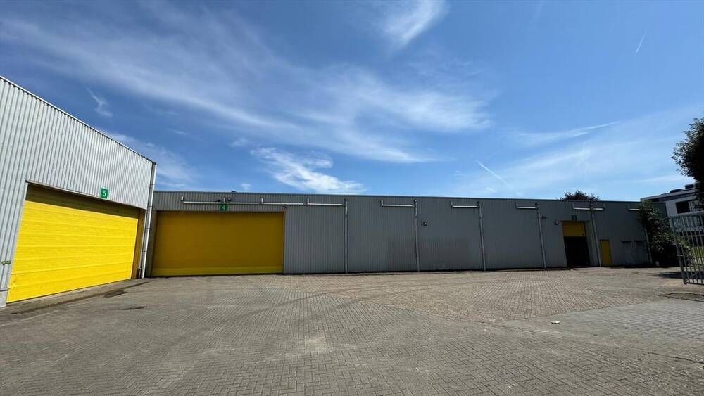 Commerce à louer à Strombeek-Bever 1853 16840.00€ chambres 2730.00m² - Annonce 175255