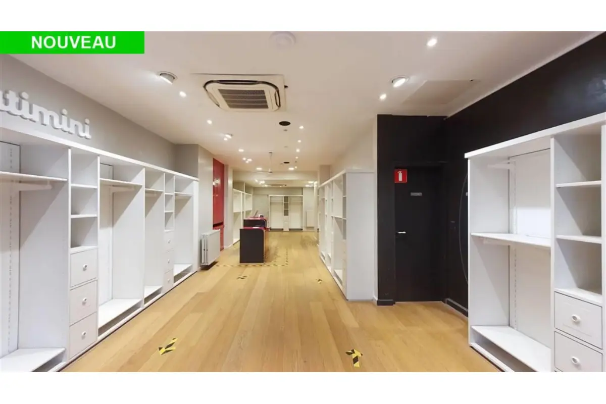 Commerce à  à Wavre 1300 2300.00€  chambres 237.00m² - Annonce 175631