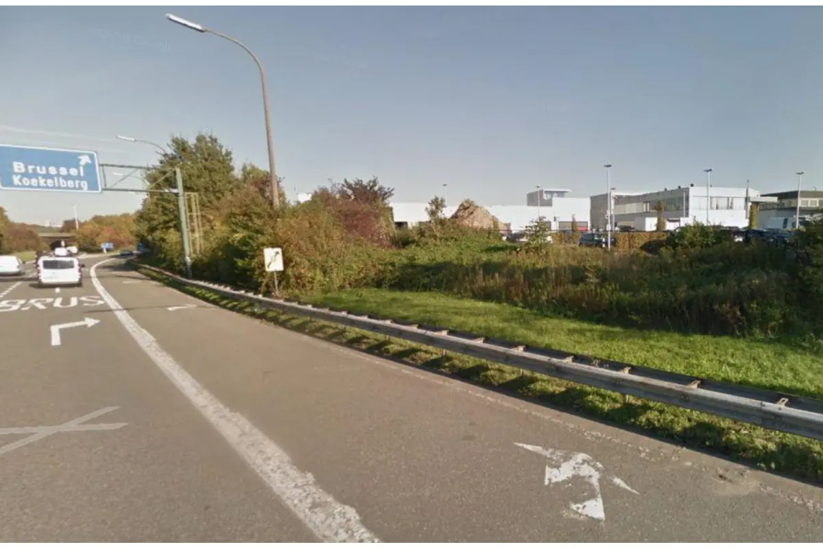 Commerce à vendre à Grand-Bigard 1702 0.00€  chambres m² - Annonce 1428