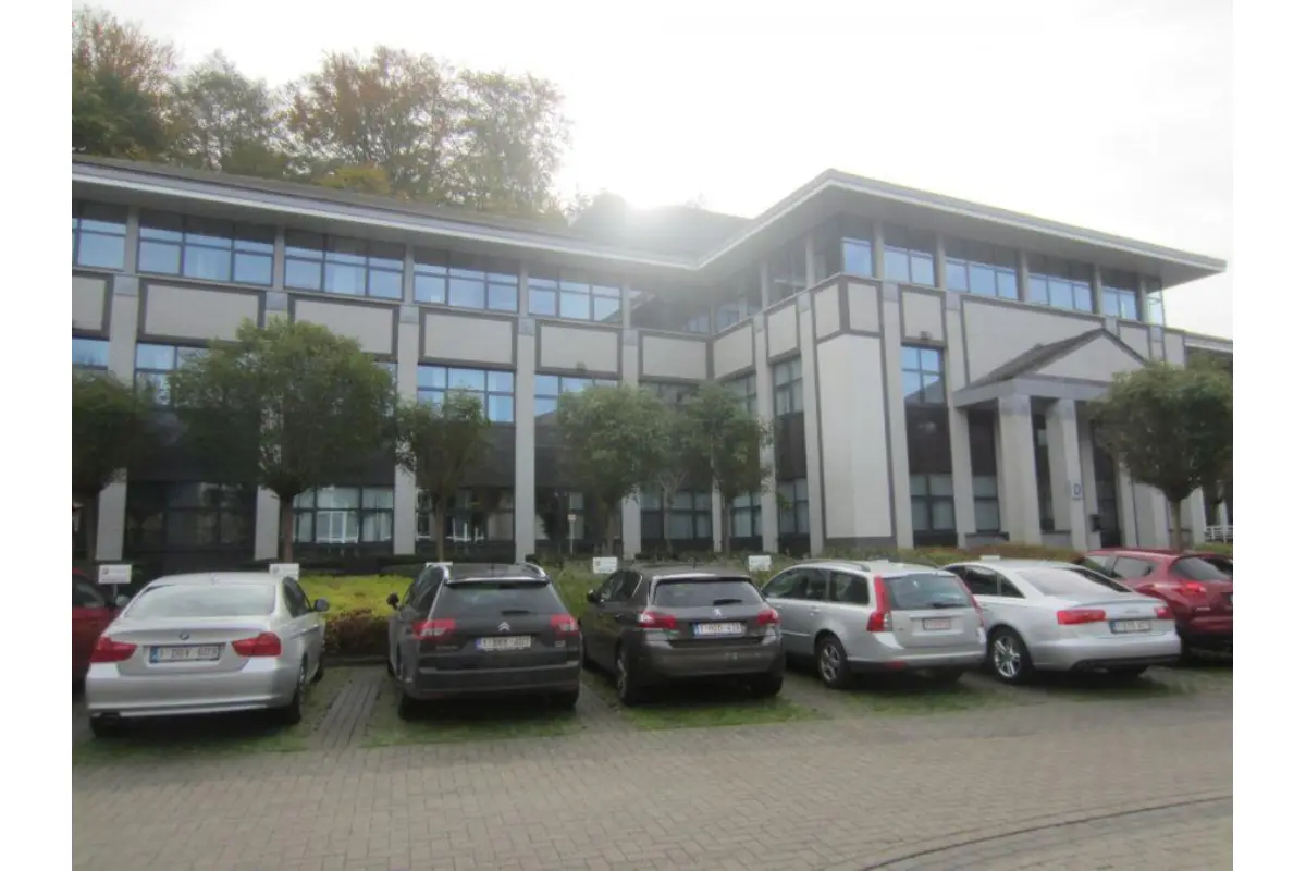 Commerce à louer à Hoeilaart 1560 2840.83€  chambres m² - Annonce 1109