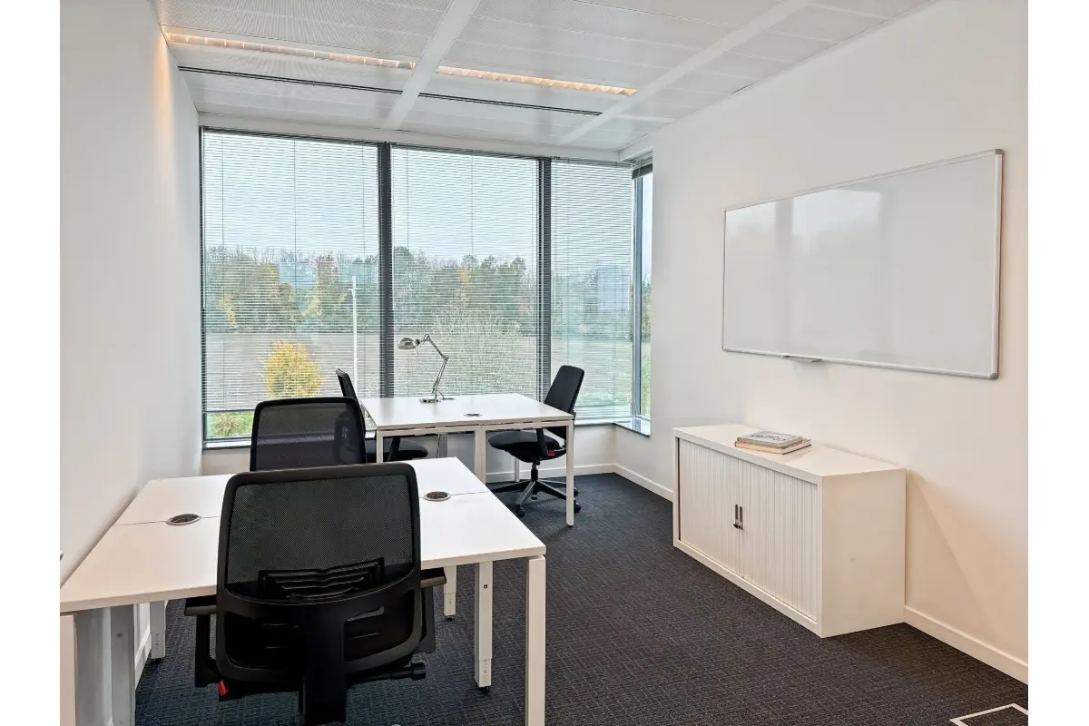 Commerce à louer à Braine-l'Alleud 1420 949.00€ 0 chambres m² - Annonce 345