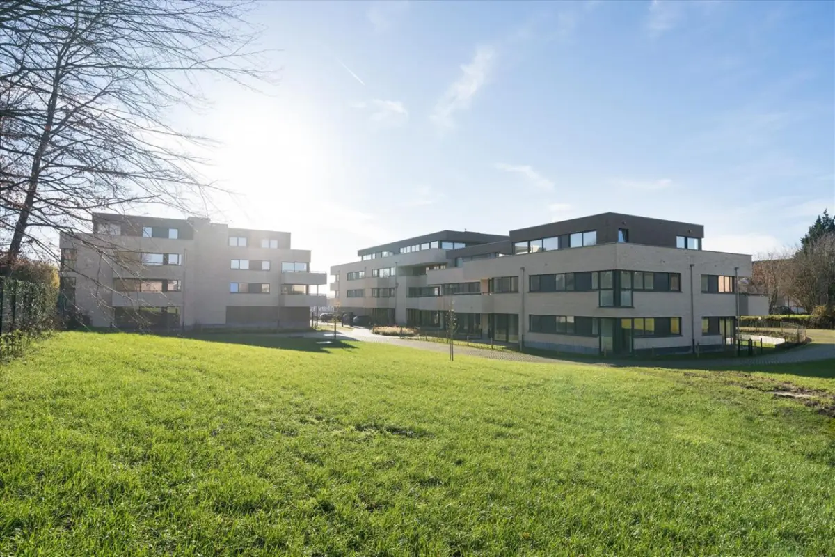 Appartement te  koop in Waterloo 1410 385000.00€ 3 slaapkamers 118.80m² - Zoekertje 1357