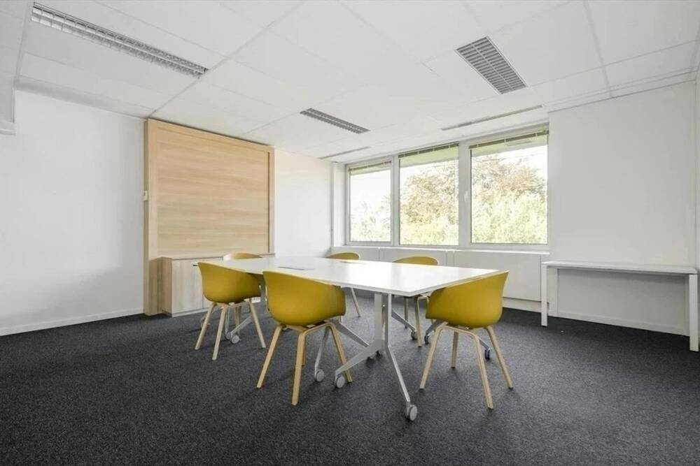 Commerce à louer à Waterloo 1410 1269.00€ 0 chambres m² - Annonce 2785