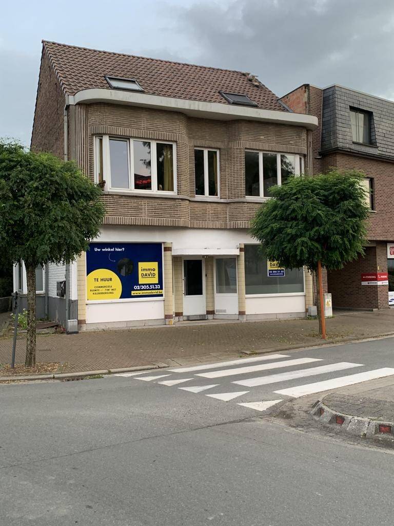 Commerce à louer à Sint-Katherina-Lombeek 1742 975.00€ chambres 71.00m² - Annonce 2613