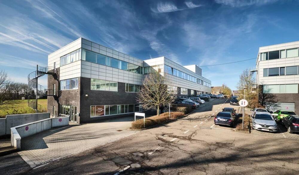 Commerce à louer à Zellik 1731 3552.00€ chambres 341.00m² - Annonce 4206