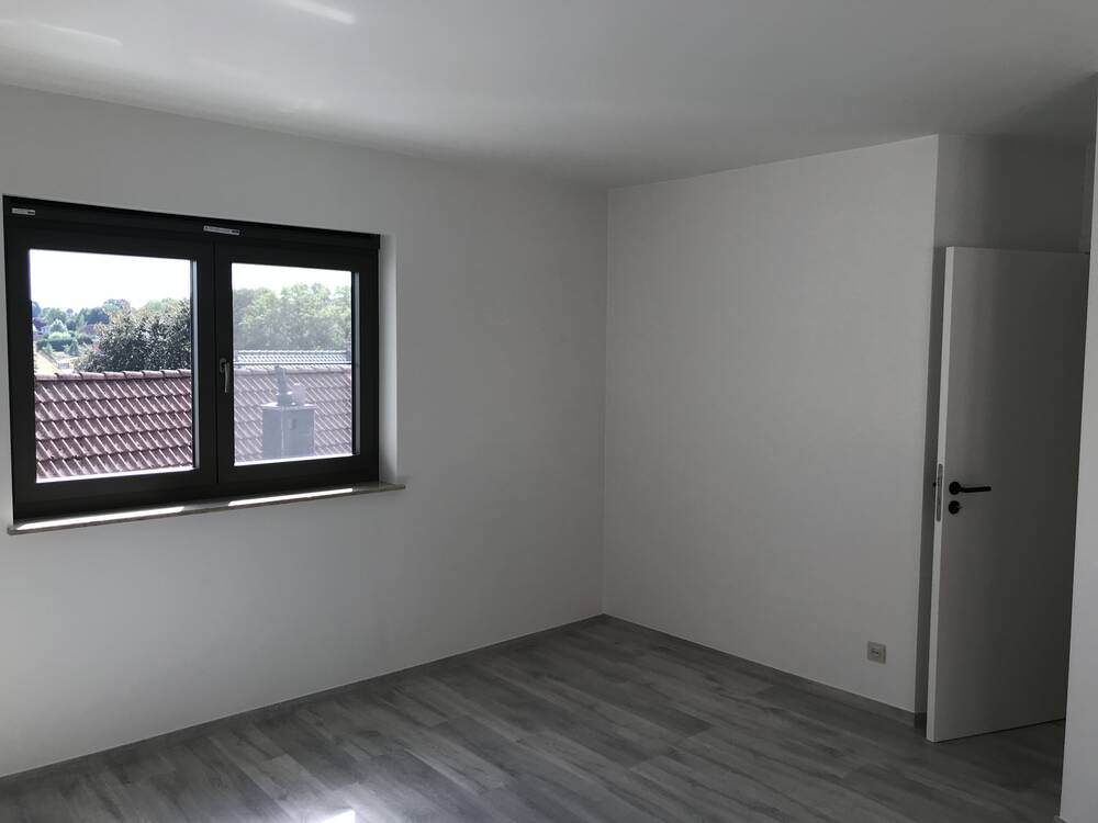 Appartement te  huur in Overijse 3090 950.00€ 2 slaapkamers m² - Zoekertje 993112