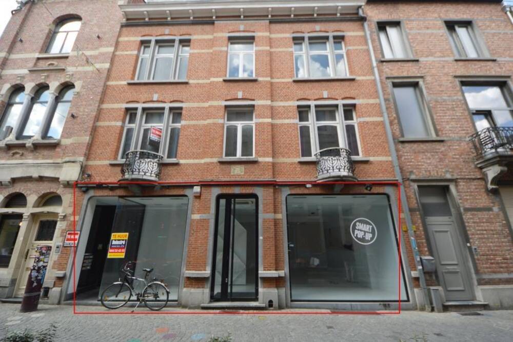 Commerce à louer à Louvain 3000 2300.00€  chambres m² - Annonce 629832