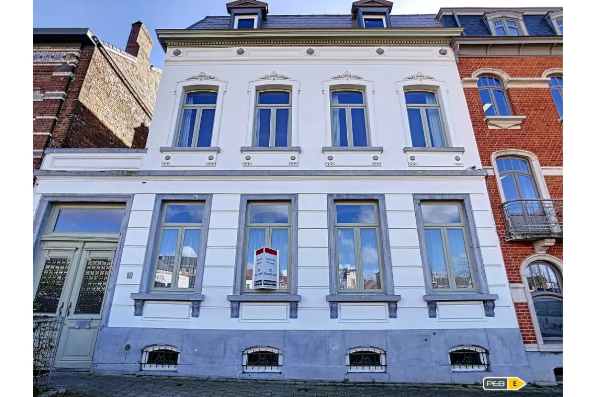 Herenhuis te  koop in Eigenbrakel 1420 985000.00€ 5 slaapkamers 310.00m² - Zoekertje 5069