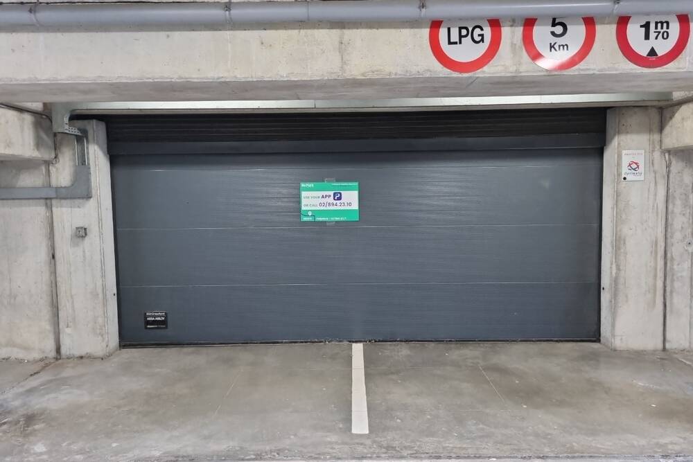 Parking / garage à louer à Grand-Bigard 1702 89.00€ 0 chambres m² - Annonce 673465