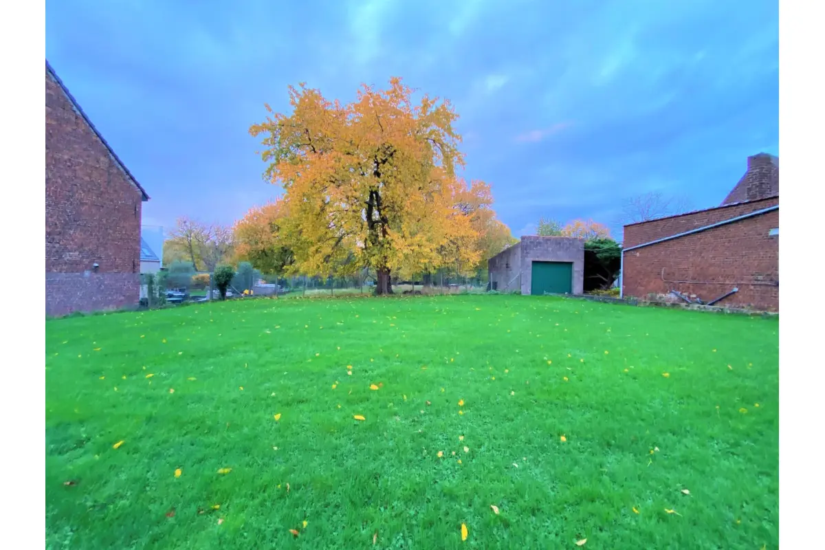 Terrain à vendre à Halle 1500 315000.00€  chambres m² - Annonce 6280