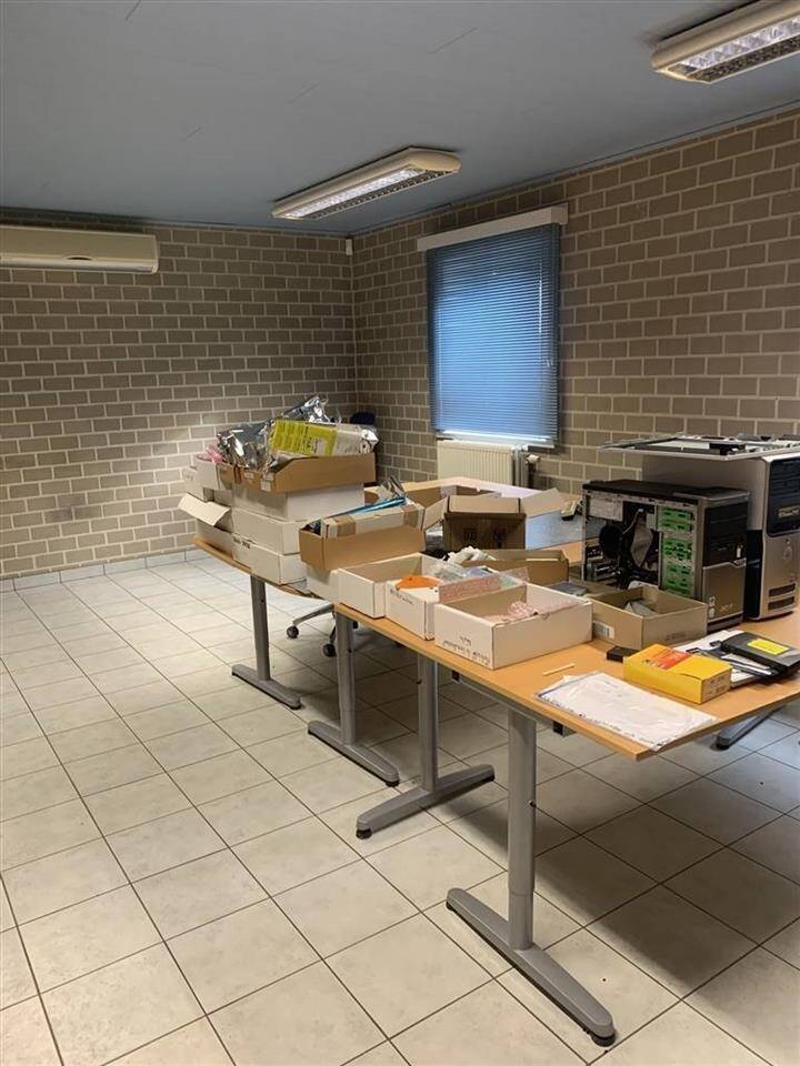 Commerce à louer à Hoegaarden 3320 450.00€ chambres 35.00m² - Annonce 7480