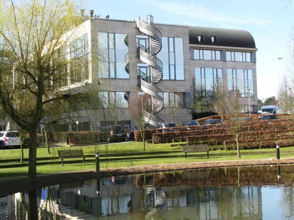 Commerce à louer à Diegem 1831 7200.00€ chambres 782.00m² - Annonce 10594