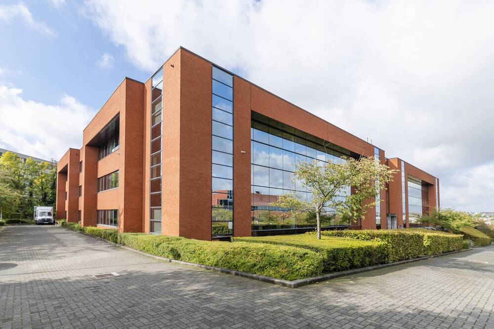 Commerce à louer à Sint-Stevens-Woluwe 1932 28698.00€ chambres 2375.00m² - Annonce 10645