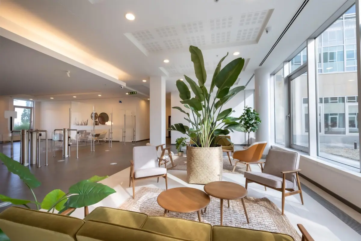 Commerce à louer à Braine-l'Alleud 1420 13589.00€  chambres 1094.00m² - Annonce 10875