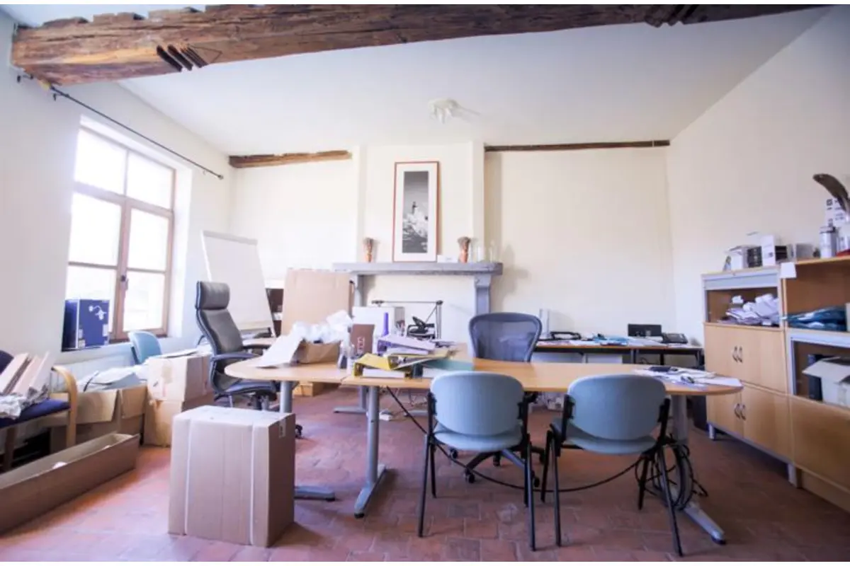 Commerce à louer à Ophain-Bois-Seigneur-Isaac 1421 4000.00€ 0 chambres m² - Annonce 11201