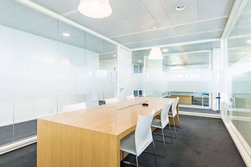 Commerce à louer à Vilvorde 1800 23563.00€ chambres 1950.00m² - Annonce 10873
