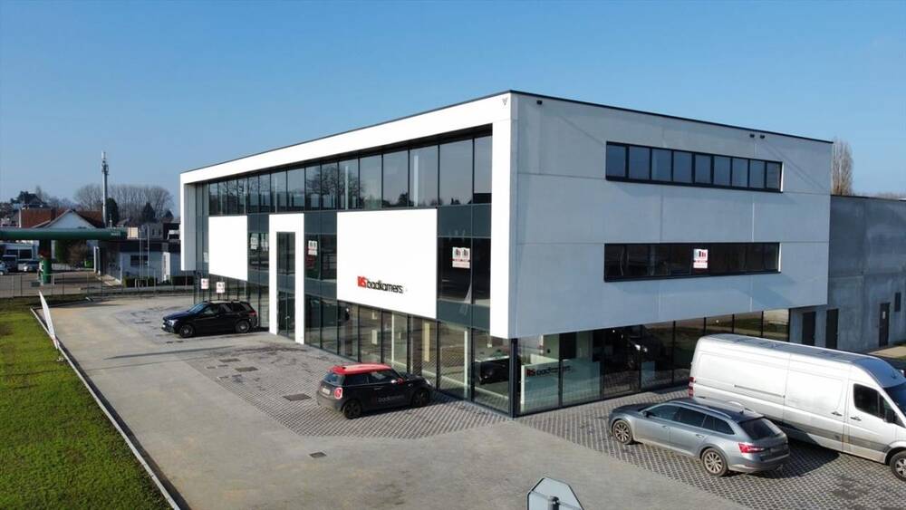 Commerce à vendre à Affligem 1790 641574.00€  chambres 475.00m² - Annonce 13054