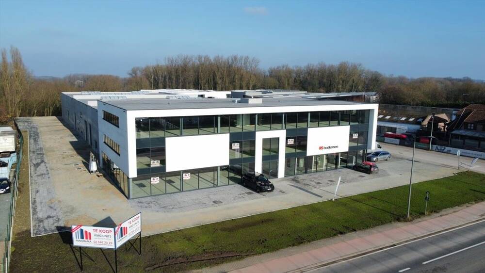 Commerce à vendre à Affligem 1790 641574.00€  chambres 475.00m² - Annonce 13055