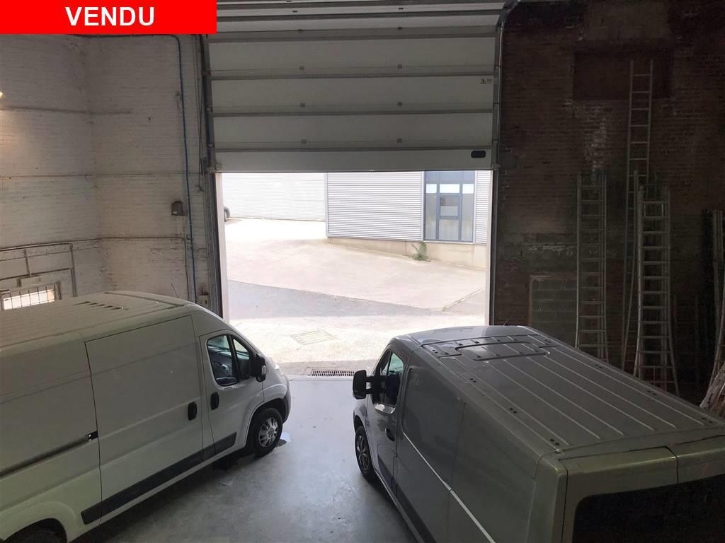 Commerce à vendre à Mont-Saint-Guibert 1435 325000.00€ chambres 850.00m² - Annonce 13615