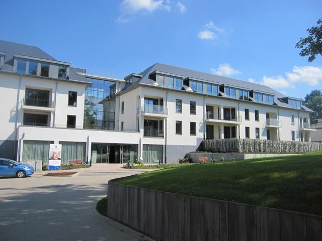 Appartement te koop in Waterloo 1410 340000.00€ 1 slaapkamers m² - Zoekertje 16600
