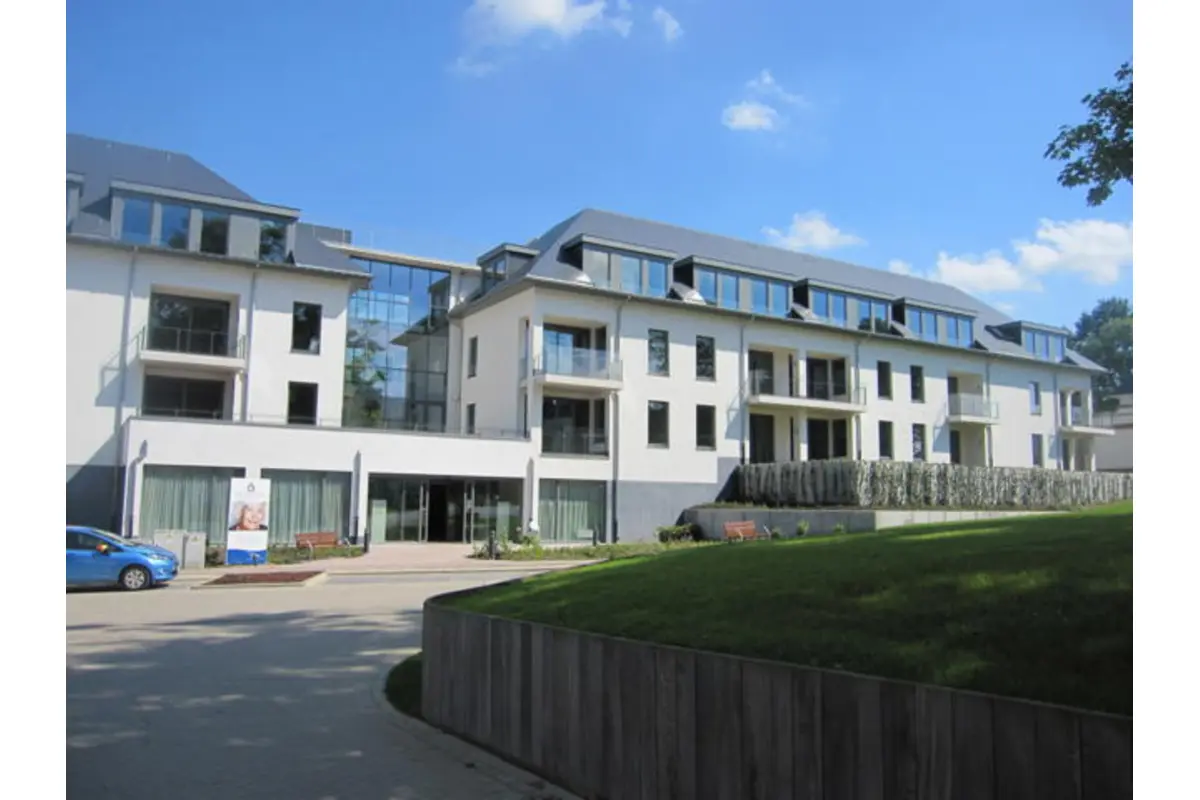 Appartement te  koop in Waterloo 1410 340000.00€ 1 slaapkamers m² - Zoekertje 16600