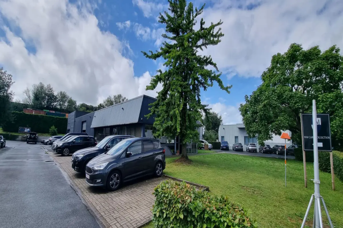Handelszaak te  huur in Eigenbrakel 1420 950.00€  slaapkamers 70.00m² - Zoekertje 17626