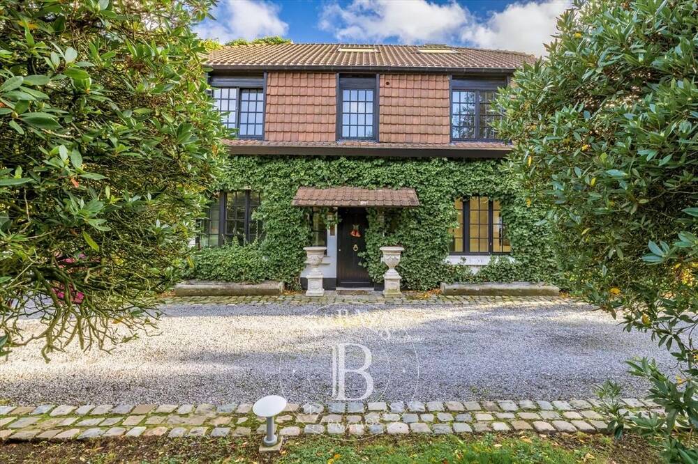 Villa te  koop in Beersel 1650 1395000.00€ 6 slaapkamers 383.00m² - Zoekertje 1169712