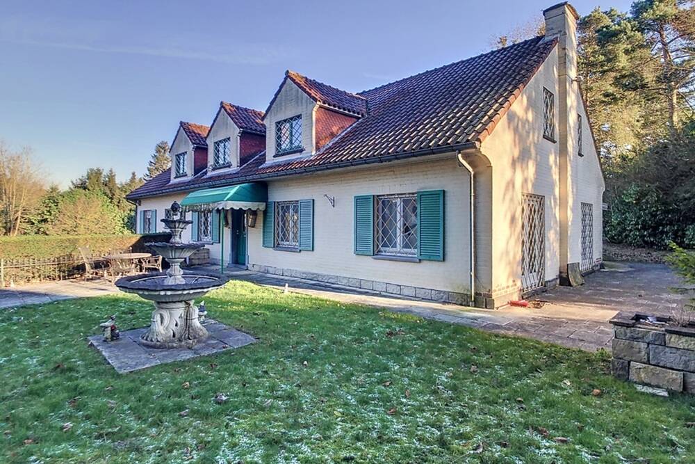 Villa te  koop in Waterloo 1410 1600000.00€ 6 slaapkamers 400.00m² - Zoekertje 1184998