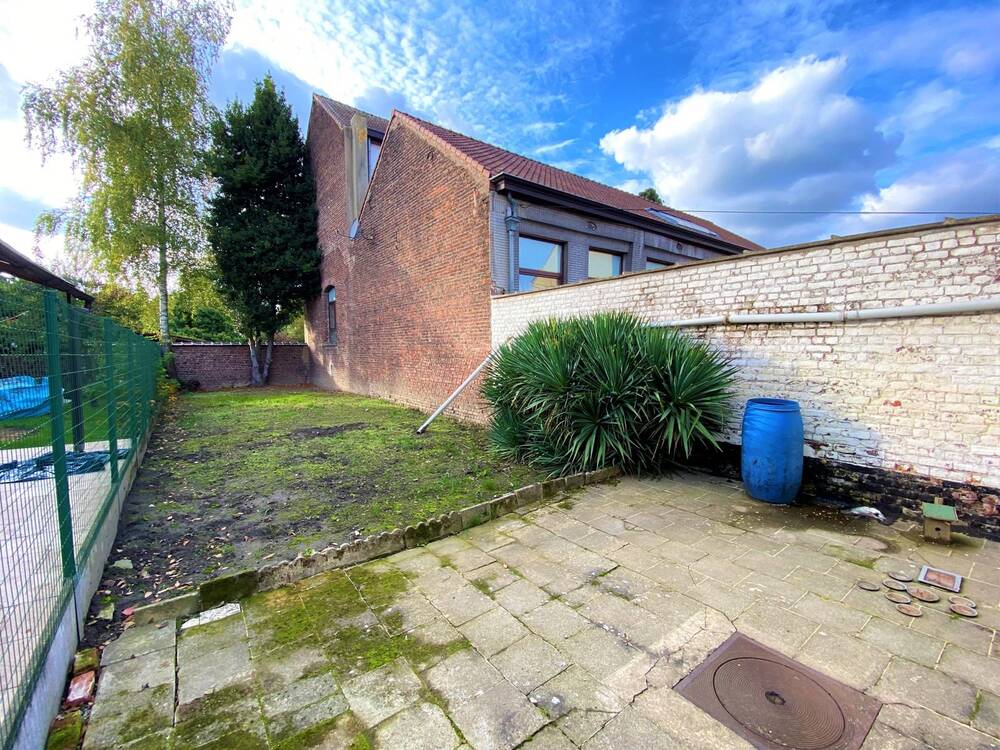 Grond te  koop in Ruisbroek 1601 149000.00€  slaapkamers m² - Zoekertje 20351