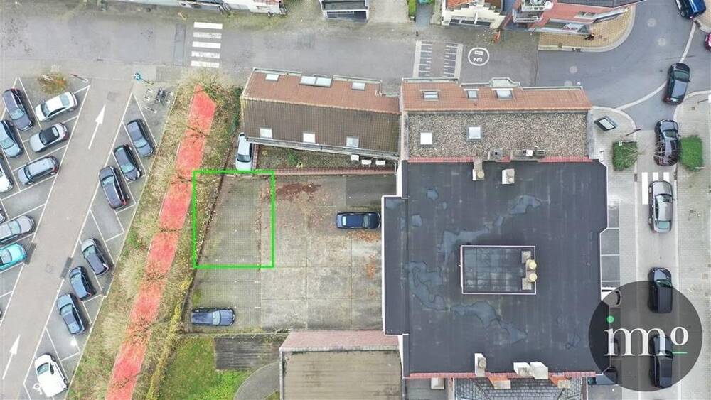 Parking & garage te  huur in Dilbeek 1700 300.00€  slaapkamers m² - Zoekertje 1370704