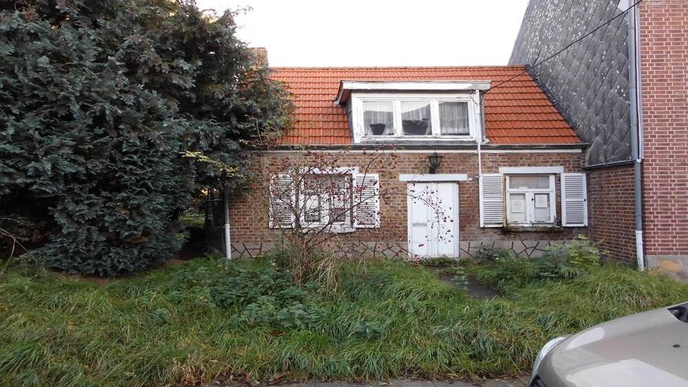 Huis te  koop in Neerheylissem 1357 98000.00€ 2 slaapkamers m² - Zoekertje 1371410