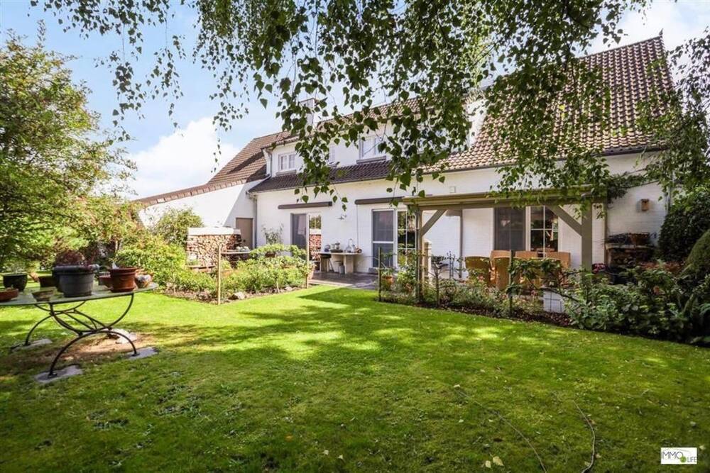 Huis te  koop in Bever 1547 175000.00€ 5 slaapkamers 512.00m² - Zoekertje 1244444