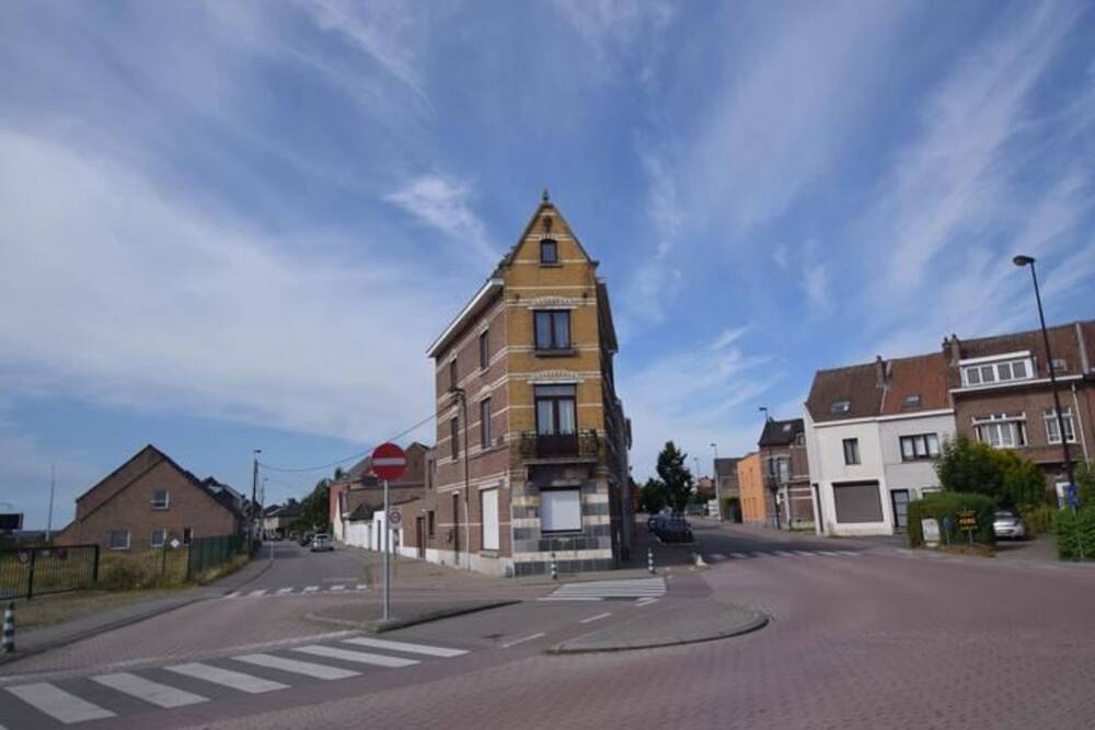 Huis te  koop in Ruisbroek 1601 299000.00€ 4 slaapkamers 200.00m² - Zoekertje 29336