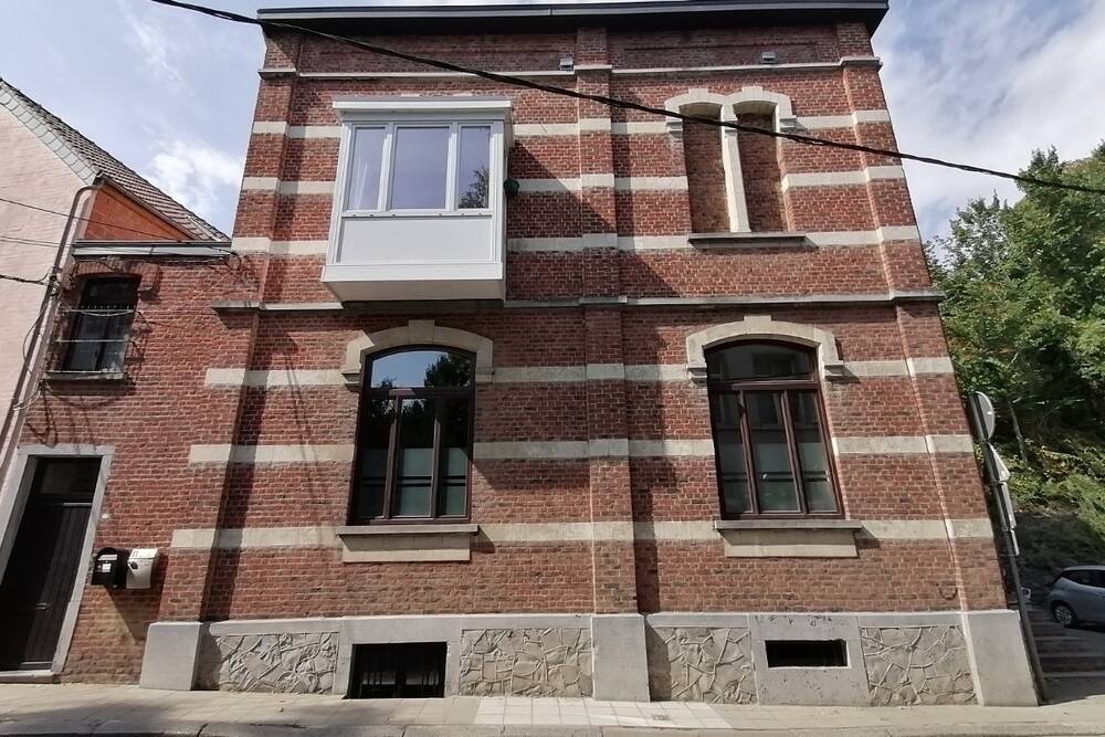 Huis te  koop in Court-Saint-Etienne 1490 545000.00€ 3 slaapkamers 290.00m² - Zoekertje 1375070