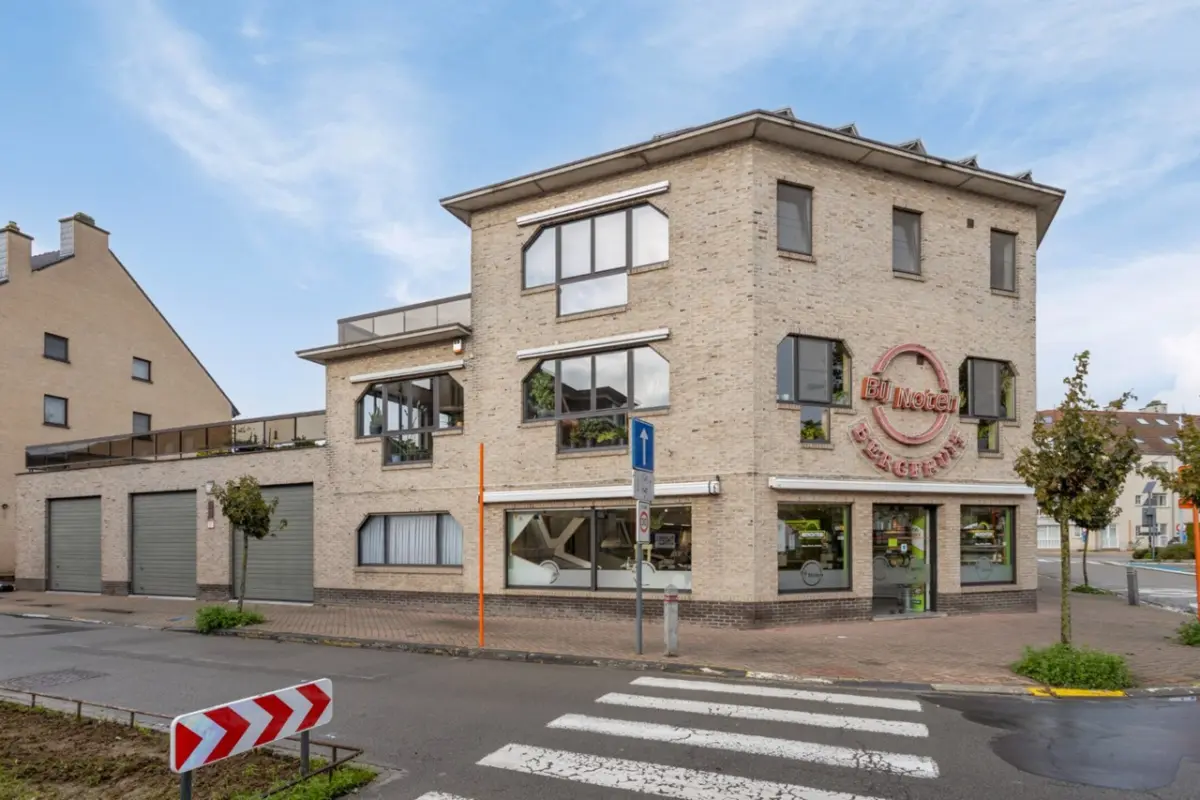 Appartementsgebouw te  koop in Merchtem 1785 1100000.00€ 3 slaapkamers 415.00m² - Zoekertje 32923