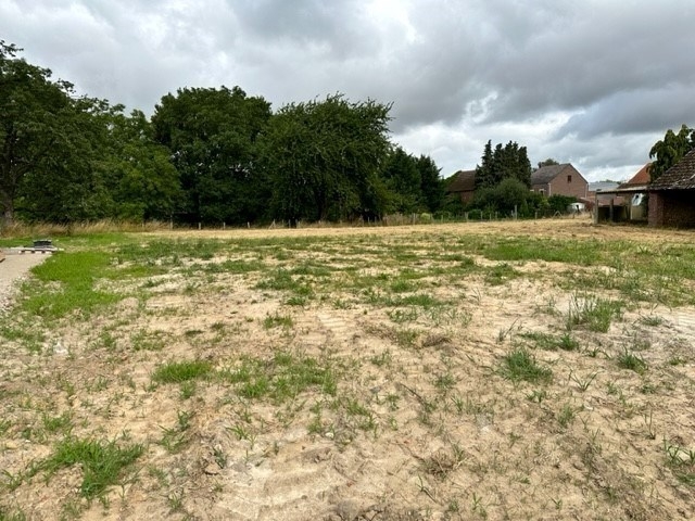 Grond te koop in Outgaarden 3321 149000.00€ slaapkamers m² - Zoekertje 37234