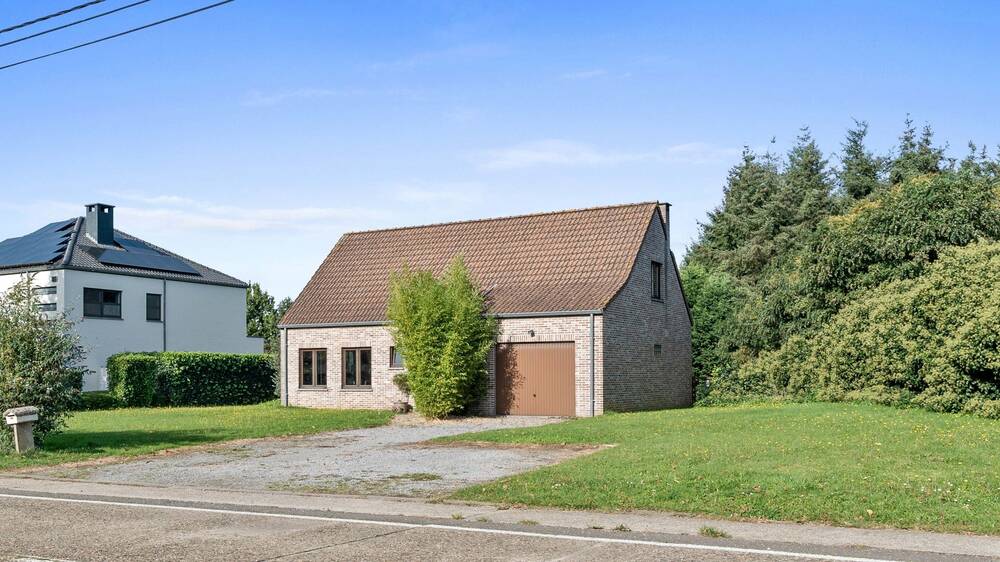 Huis te  koop in Deurne 3290 325000.00€ 3 slaapkamers 153.00m² - Zoekertje 1306096