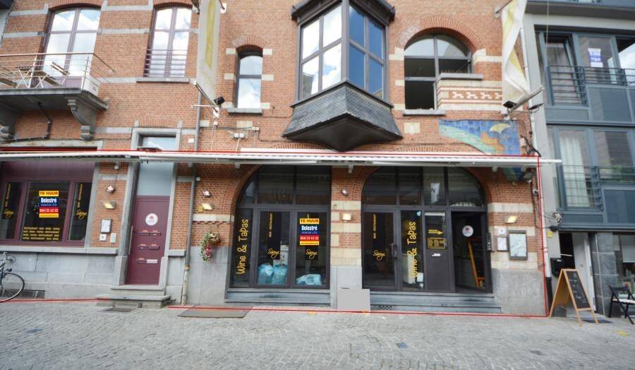 Handelszaak te  huur in Leuven 3000 4500.00€  slaapkamers m² - Zoekertje 1313418