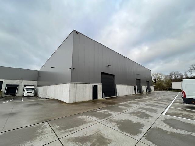Commerce à louer à Aarschot 3200 1900.00€ chambres 272.00m² - Annonce 38743