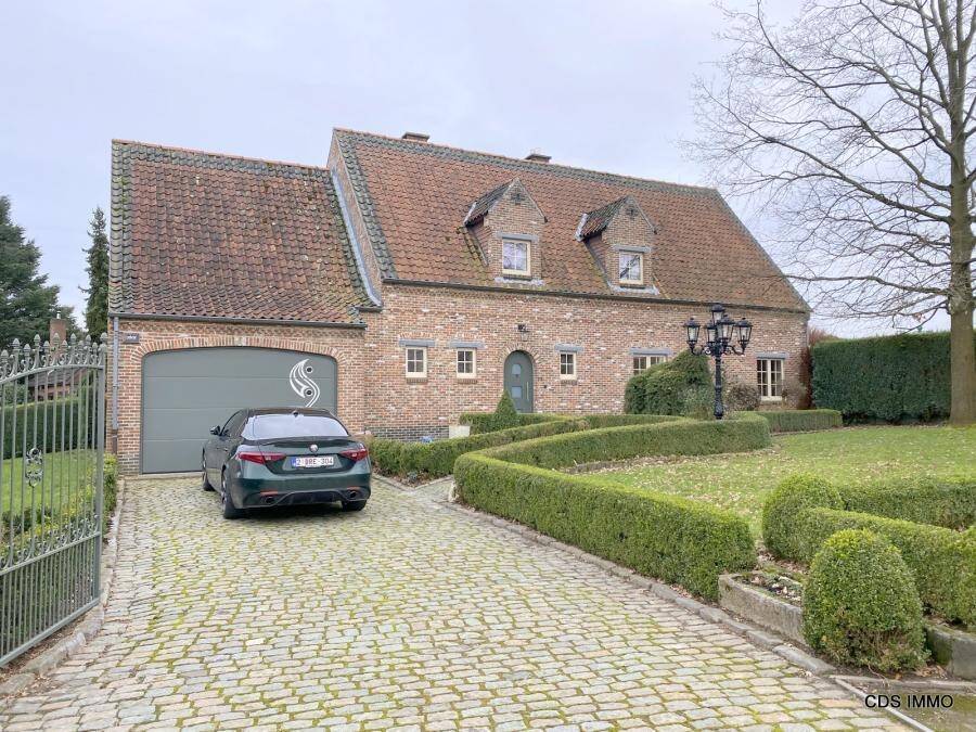 Huis te  koop in Overijse 3090 649000.00€ 5 slaapkamers 271.00m² - Zoekertje 1324850