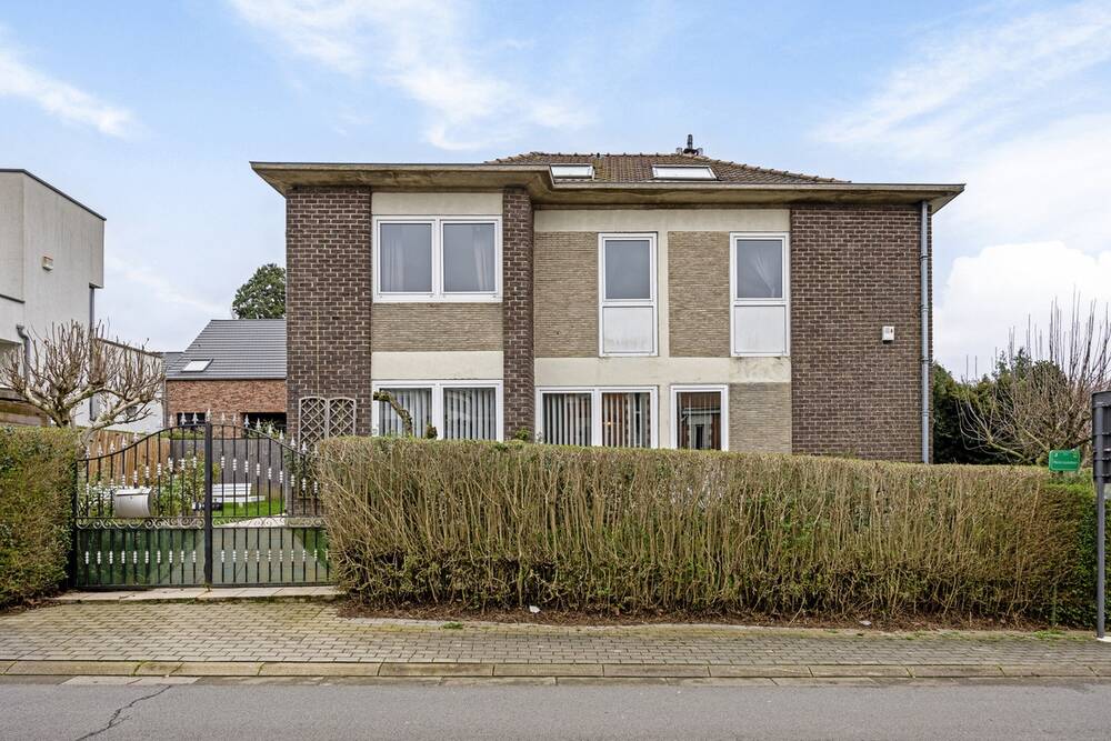 Huis te  koop in Dilbeek 1700 495000.00€ 5 slaapkamers 237.00m² - Zoekertje 1328391