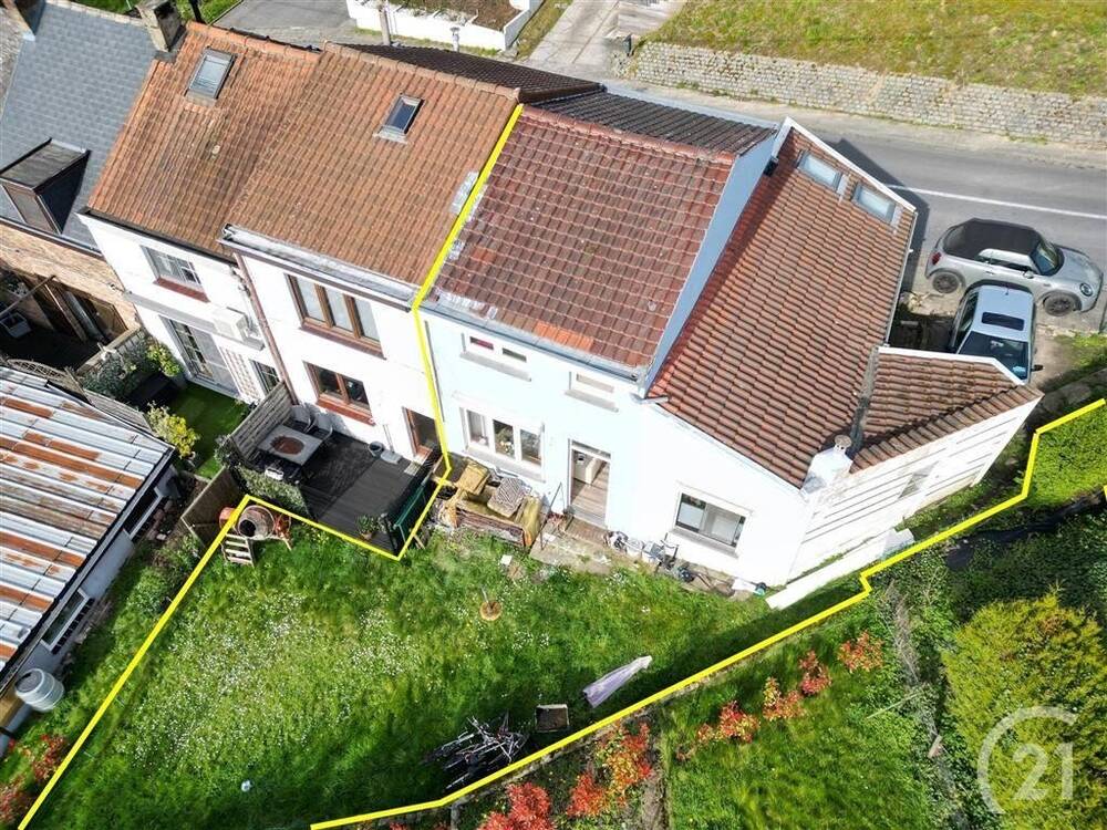 Huis te  koop in Beersel 1650 299000.00€ 3 slaapkamers 100.00m² - Zoekertje 1339175