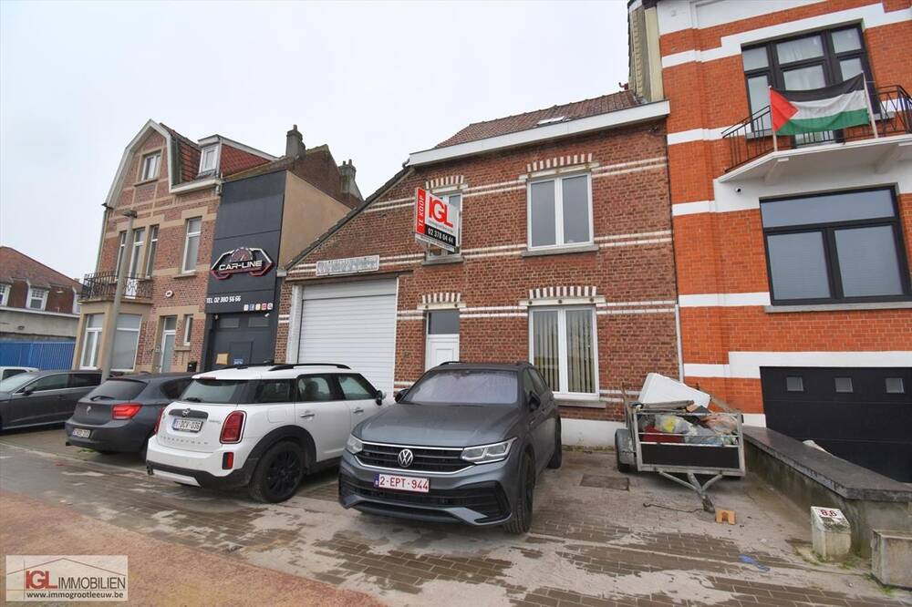 Huis te  koop in Sint-Pieters-Leeuw 1600 495000.00€ 2 slaapkamers 180.00m² - Zoekertje 1338932