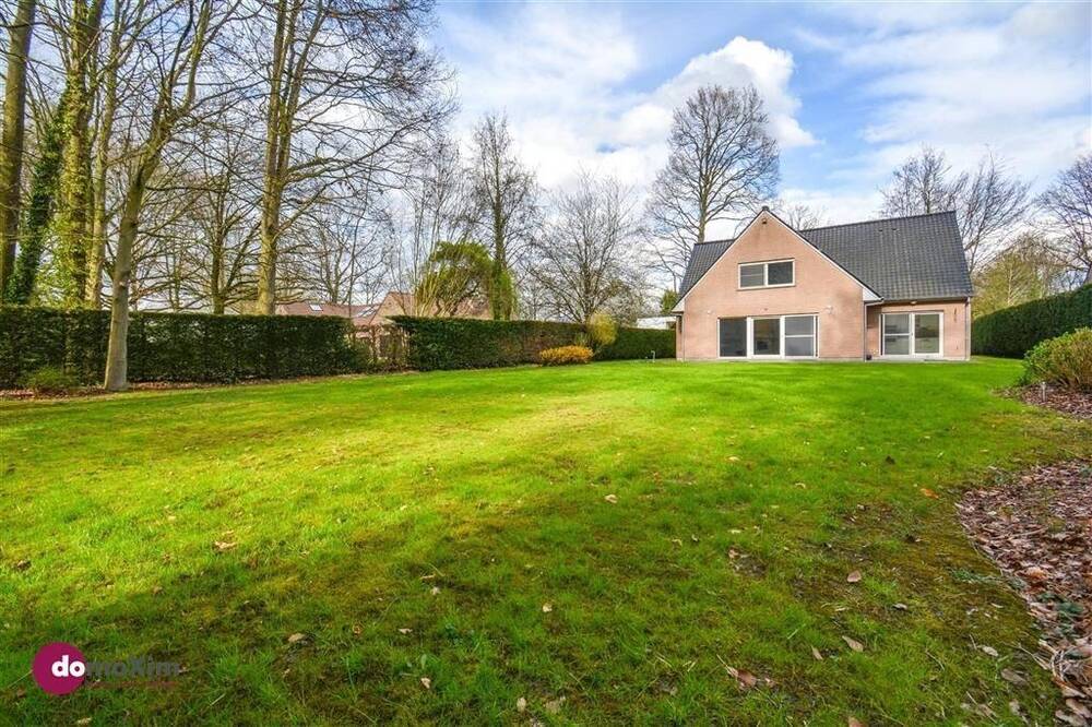 Villa te  koop in Kampenhout 1910 950000.00€ 5 slaapkamers 347.00m² - Zoekertje 1342958