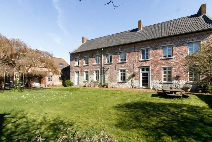 Huis te  koop in Kampenhout 1910 1350000.00€ 6 slaapkamers 430.00m² - Zoekertje 1356649