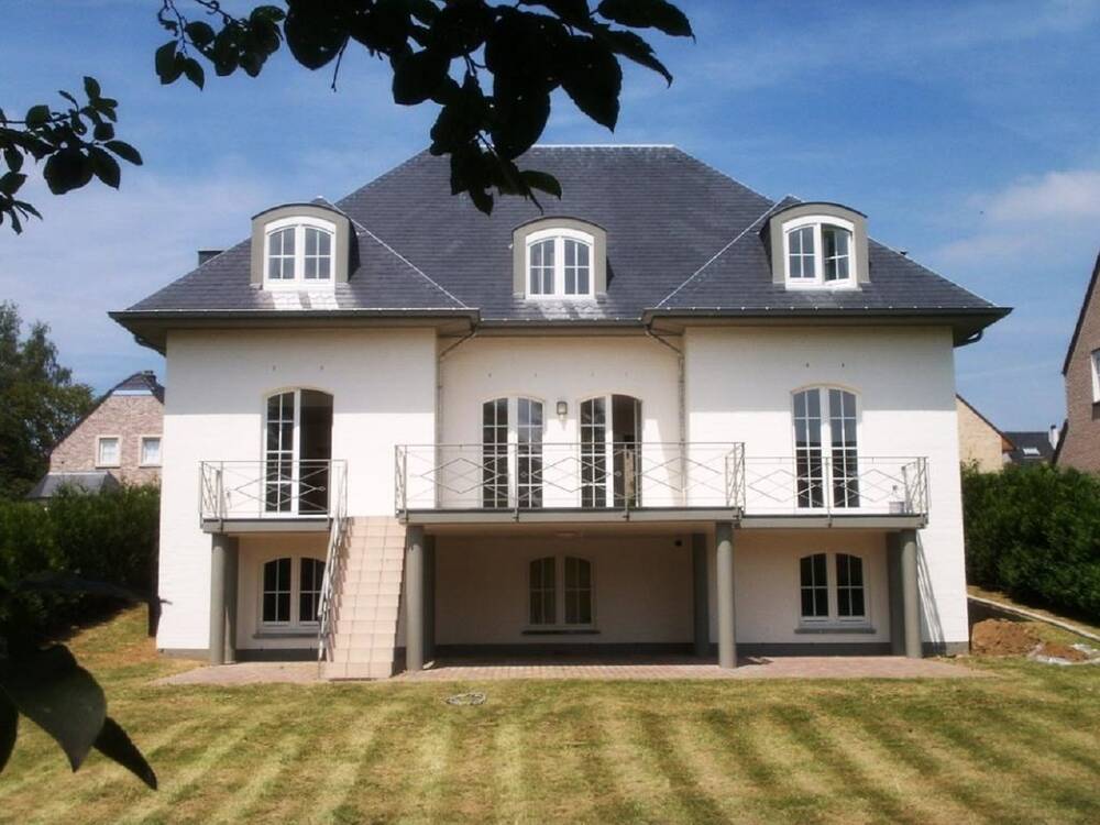 Villa te  huur in Waterloo 1410 3250.00€ 5 slaapkamers 350.00m² - Zoekertje 1357958