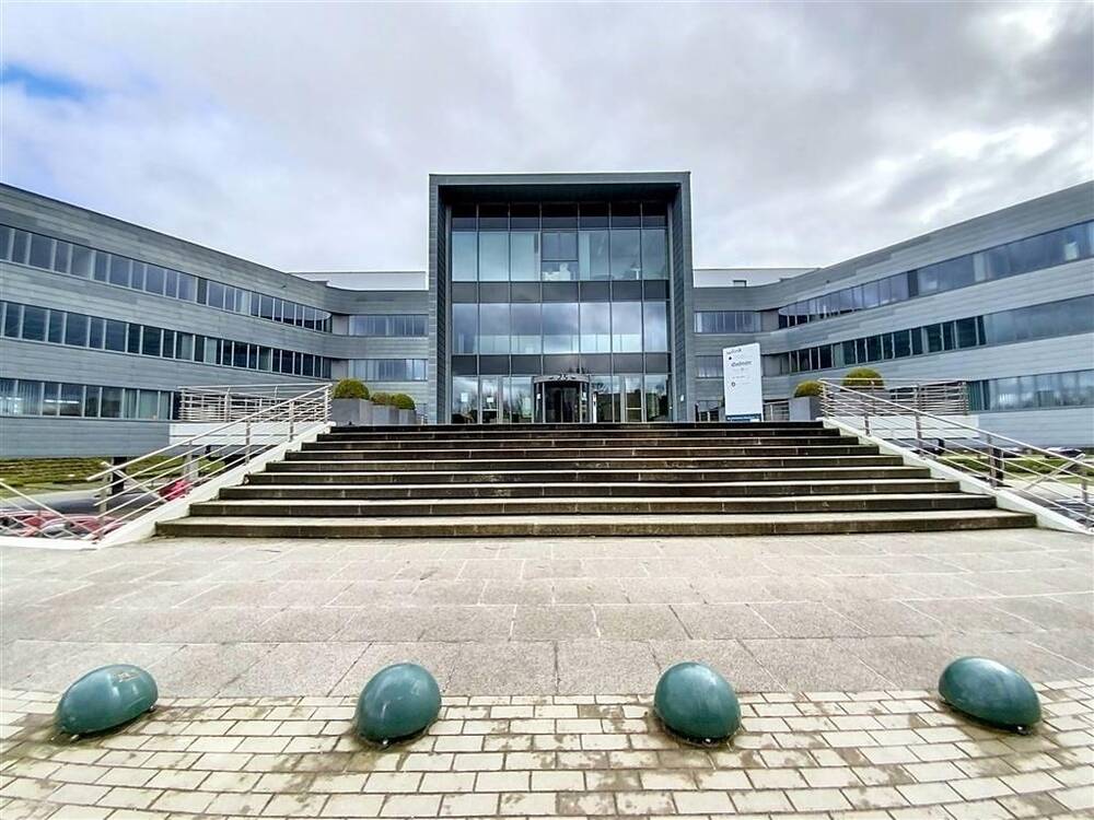 Commerce à louer à Louvain-la-Neuve 1348 6992.00€ chambres 400.00m² - Annonce 50813