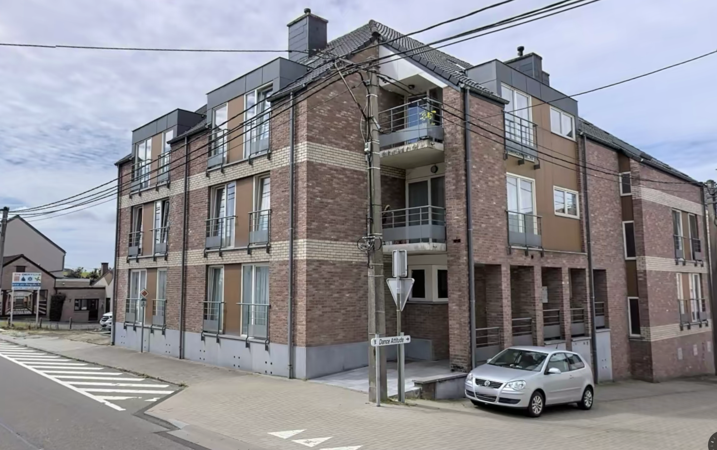 Appartement te  huur in Eigenbrakel 1420 850.00€ 1 slaapkamers 70.00m² - Zoekertje 1385535