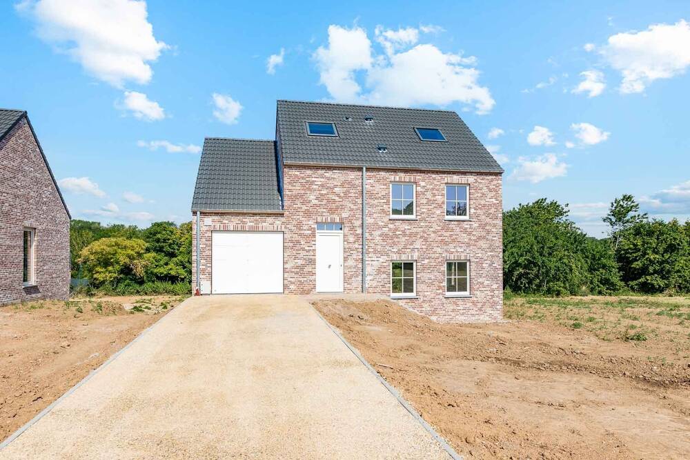 Maison à vendre à Orp-le-Grand 1350 505181.00€ 4 chambres 219.00m² - Annonce 56110