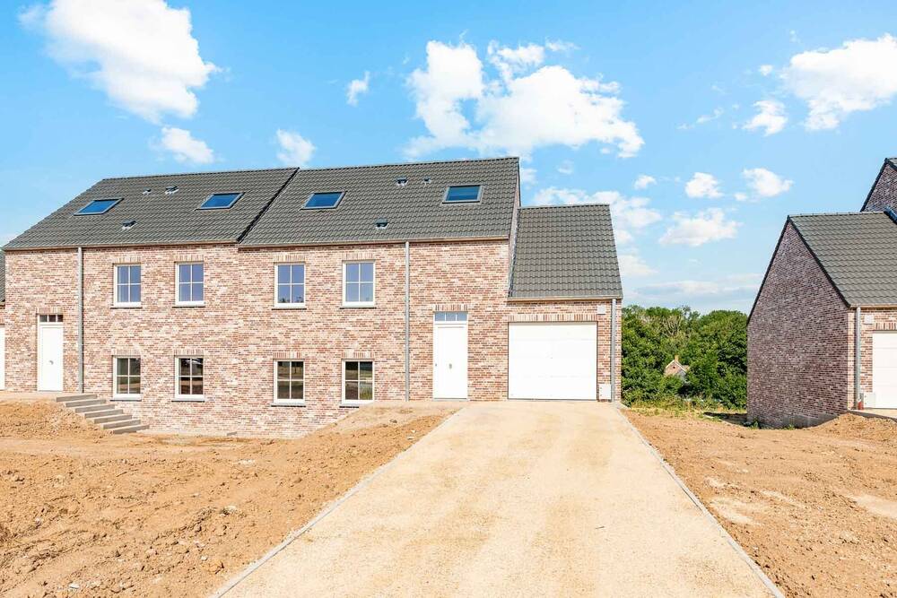 Maison à vendre à Orp-le-Grand 1350 450194.00€ 4 chambres 216.00m² - Annonce 55951